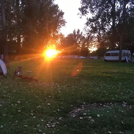 Campingplads Toparti Tiszafüred