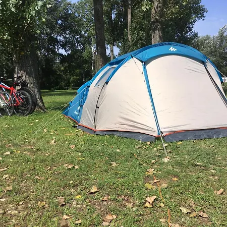 Toparti Camping *